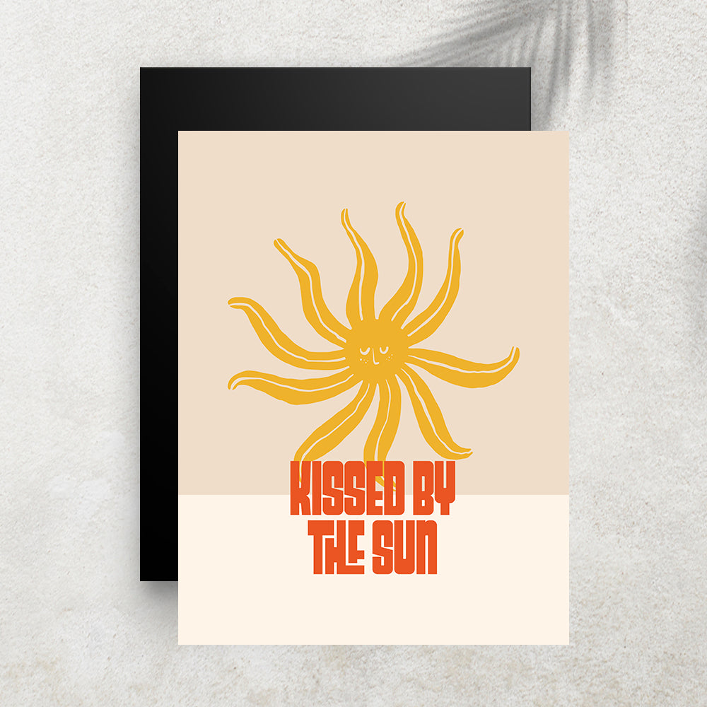 Kissed By The Sun – Affiche Minimaliste Bohème
